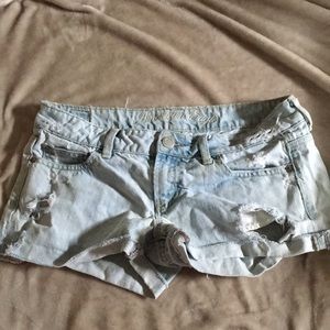 Low rise American Eagle jean shorts